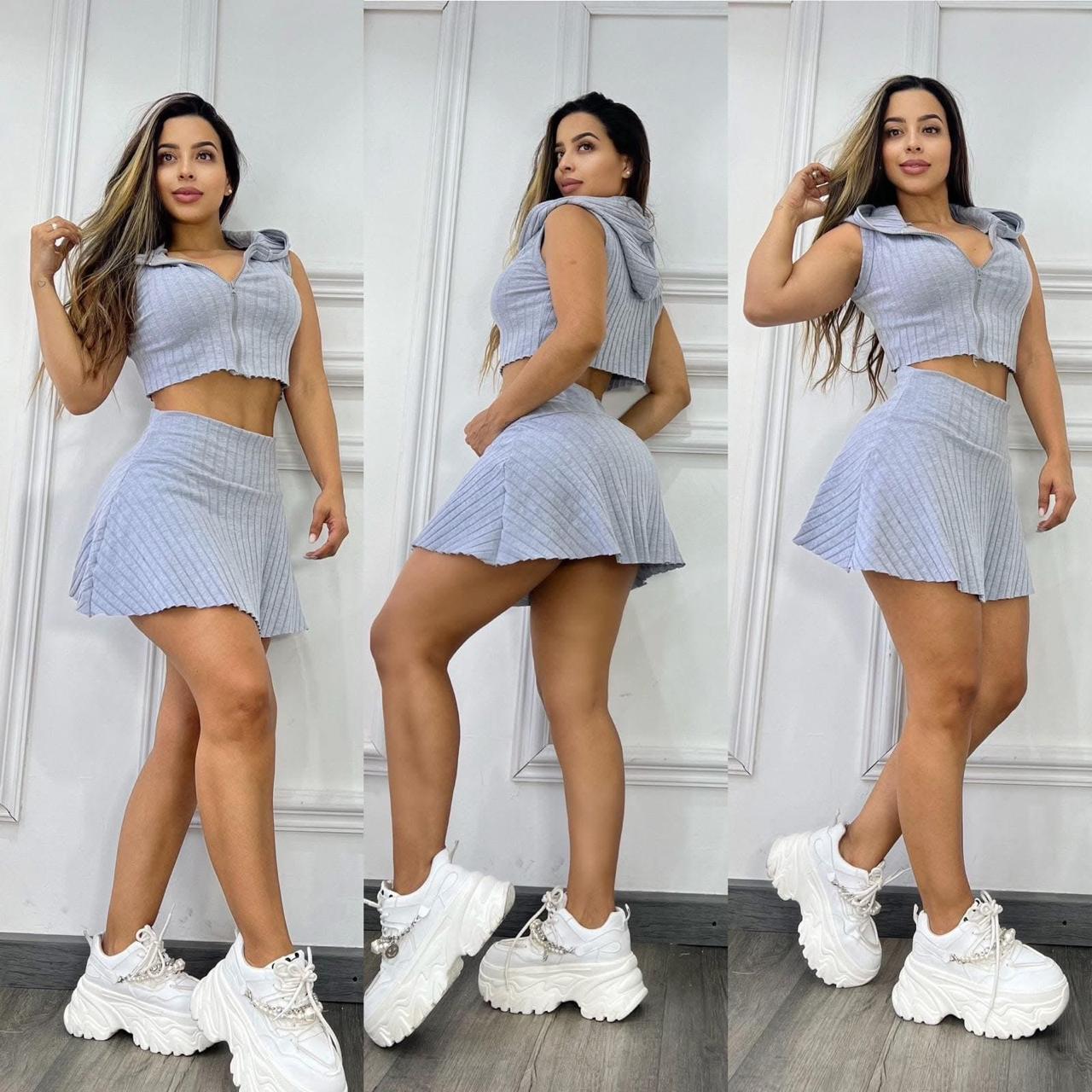 💕Falda short en rib algodón 🌸Blusa con capota