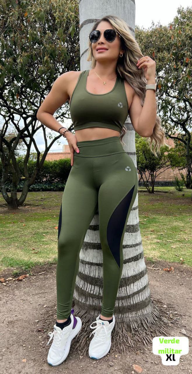 Ref. 28 Conjunto 2 piezas🏋🏻‍♀️  Leggins y top